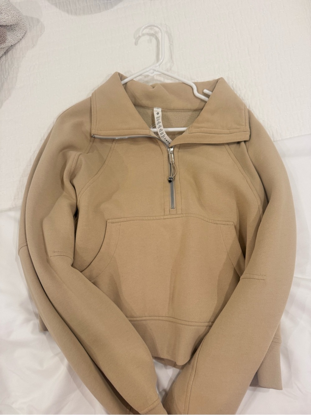 lululemon athletica Women's tan scuba jacket